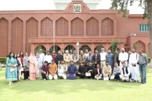 Riphah University and Young Journalists Association host seminar on cybersecurity, artificial intelligence and digital journalism in Rawalpindi.