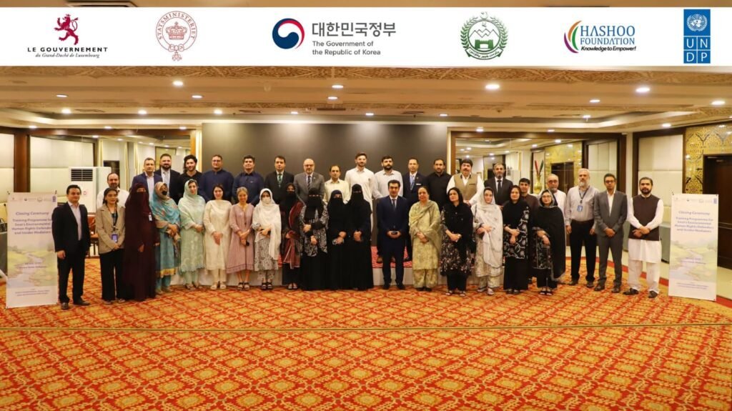 Environmental Human Rights Defenders graduate in Swat after completing a UNDP-supported training programme on climate action, environmental justice and peacebuilding.