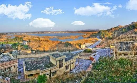 Bhakkar DC Reviews Park Renovation and City Beautification Projects in Kalurkot