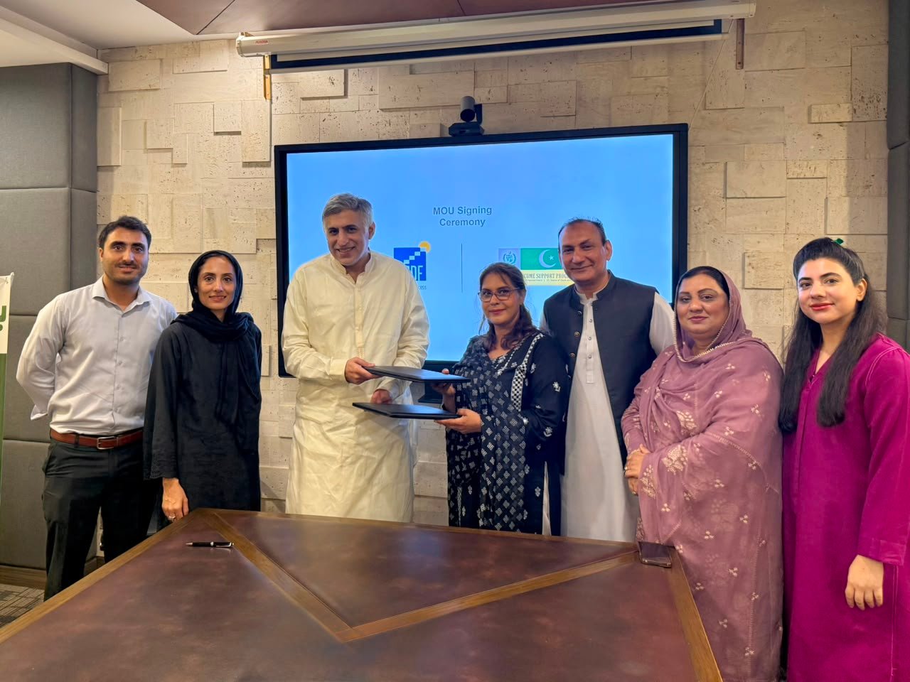BISP AND PSDF SIGN MOU TO COLLABORATE ON PROVIDING VOCATIONAL TRAINING TO WOMEN AND YOUTH UNDER THE BENAZIR HUNARMAND PROGRAMME