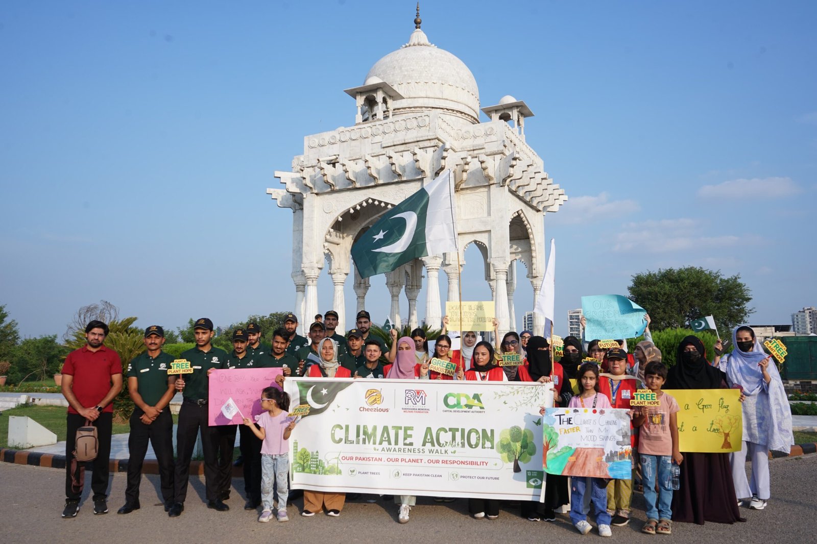 Climate Action Walk Held in Islamabad to Raise Awareness on Environmental Protection