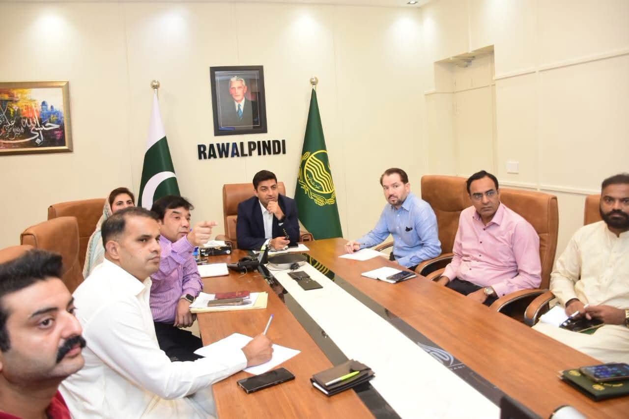 DC Rawalpindi Reviews Water Resources, Punjab Government Initiatives