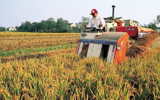 Pakistan’s agriculture sector gets 258 Chinese machines through CPEC