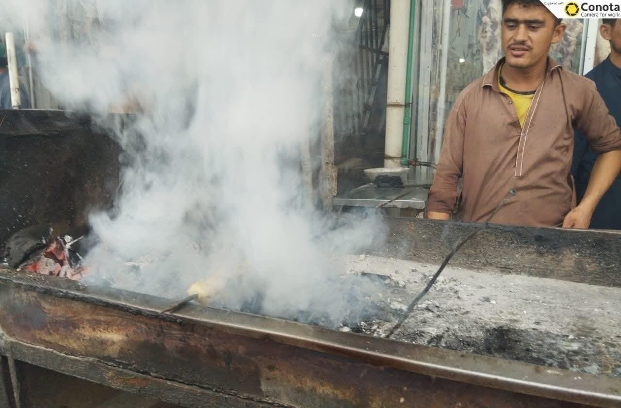 EPA KP Inspects 16 Peshawar Food Outlets Over Smoke Emissions