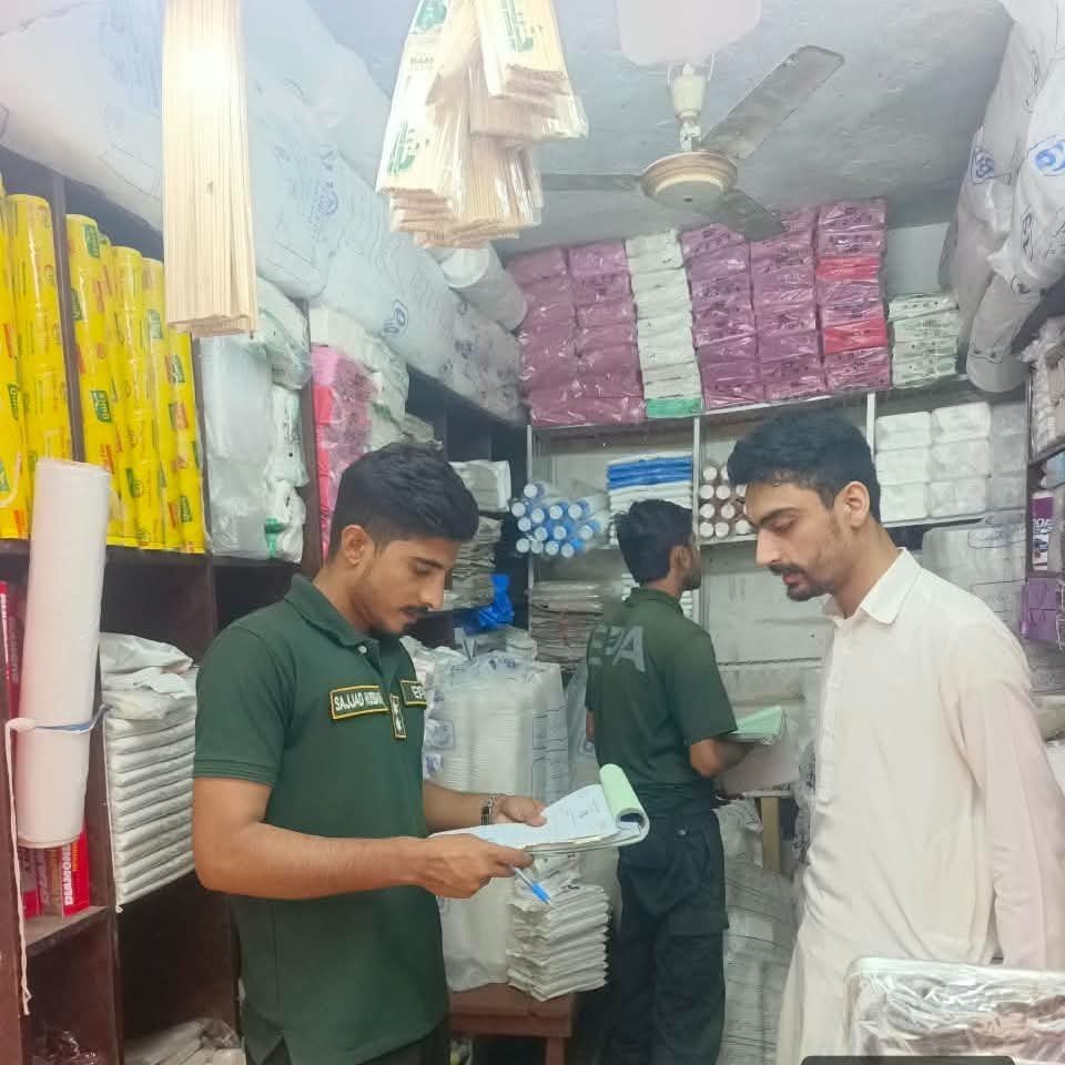 EPA Rawalpindi Seizes 177kg of Banned Plastic Bags