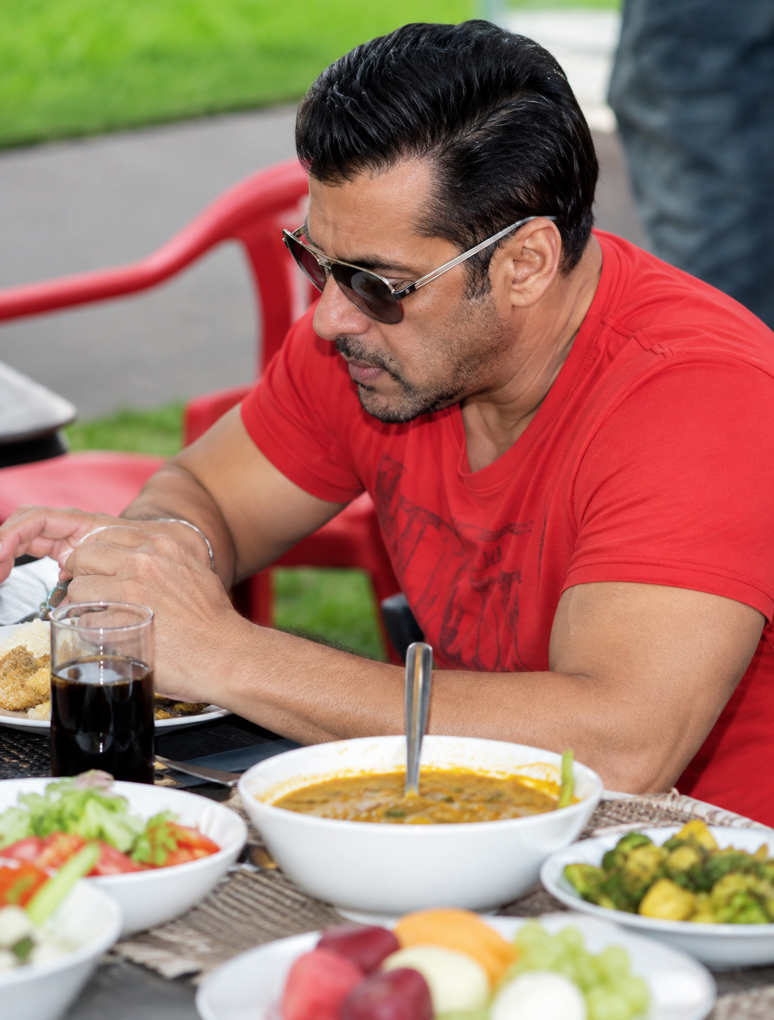 Salman Khan’s Diet Revealed: Home-Cooked Food, Eggs, Fruits And Vegetables