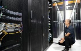China advances coordinated development of intelligent computing, advanced storage capacity