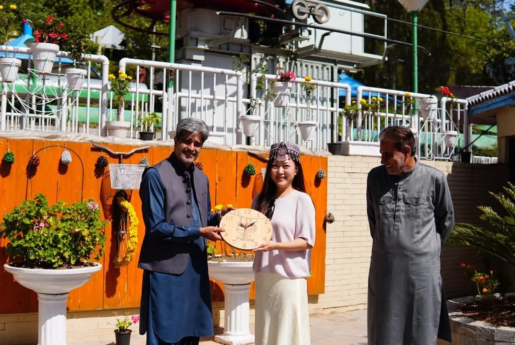 Chinese Media Representative Explores Murree and Patriata Tourism Attractions Chinese Media Representative Explores Murree and Patriata Tourism Attractions