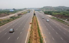 Major road infrastructure projects worth Rs644bn underway in Balochistan