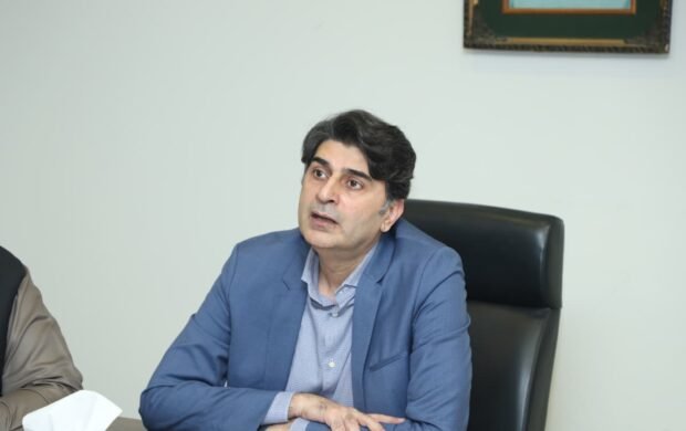 Minister orders five-year roadmap to boost kinnow, citrus exports