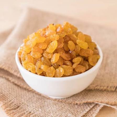 7 Health Benefits of Raisins: How Much Should You Eat Daily?