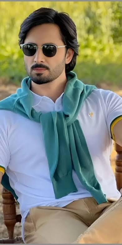 Pakistani actor Danish Taimoor has come under criticism on social media